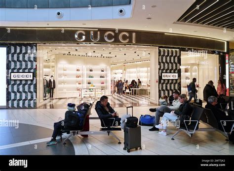 is it cheaper to buy gucci duty free